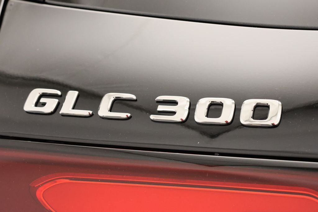 Certified Used 2026 Black Mercedes-Benz GLC 300 image 9