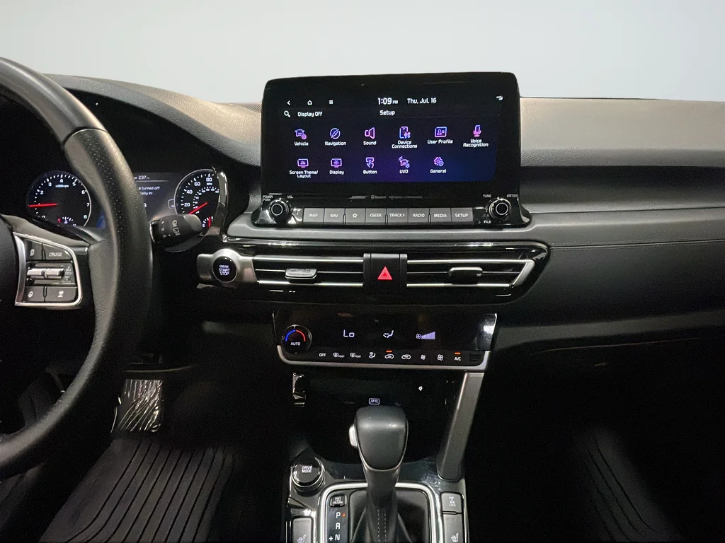 Certified Used 2022 Black Kia SX image 20