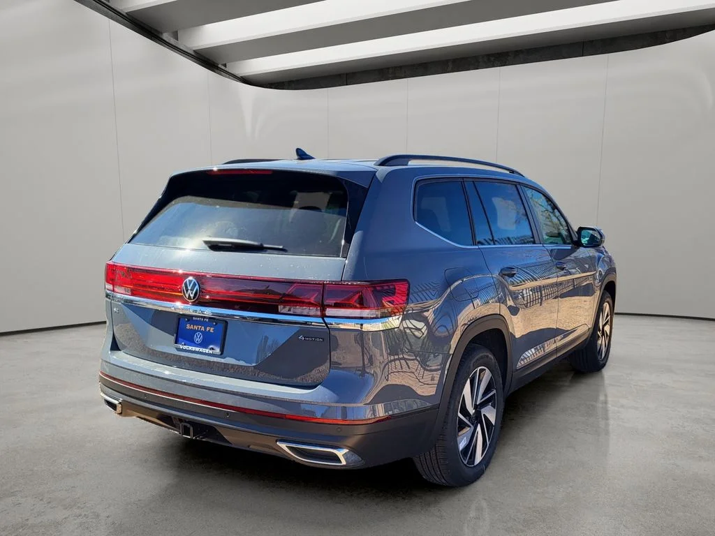 New 2026 Pure Gray Volkswagen 2.0T SE W/TECHNOLOGY image 4