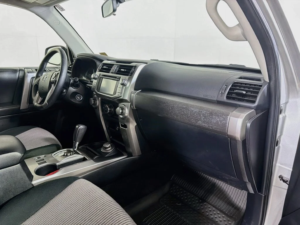 Certified Used 2019 Silver Toyota SR5 image 26