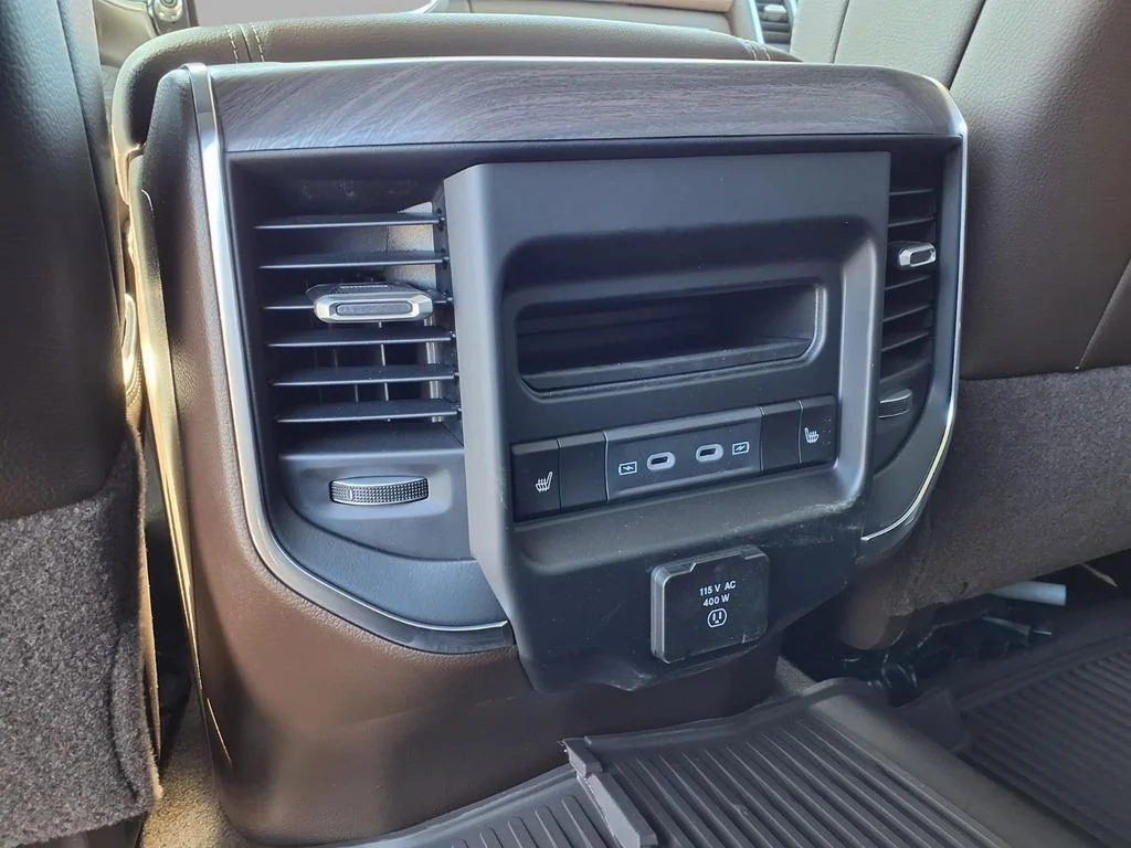 New 2026 Bright White Clear-Coat Exterior Paint RAM Laramie image 25