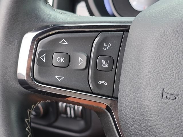 Used 2026 Diamond Black Crystal Pearlcoat Ram Limited image 26