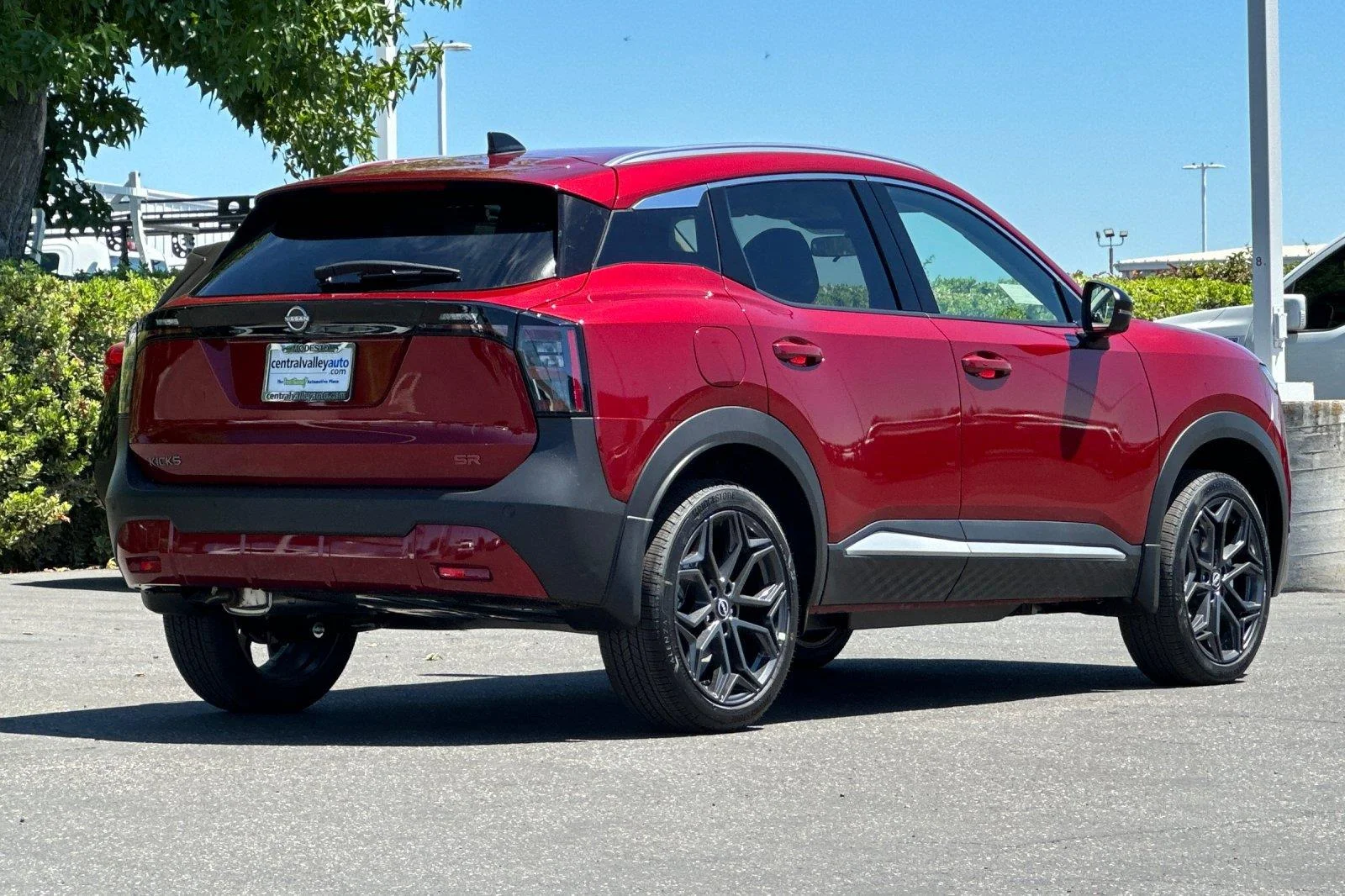 New 2026 Scarlet Ember Tintcoat Nissan SR image 3