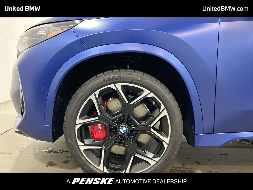 Used 2026 Frozen Portimao Blue II Metallic BMW M35i image 10