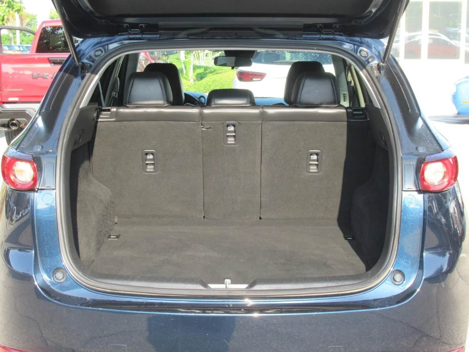 Used 2019 Blue Mazda Touring image 34