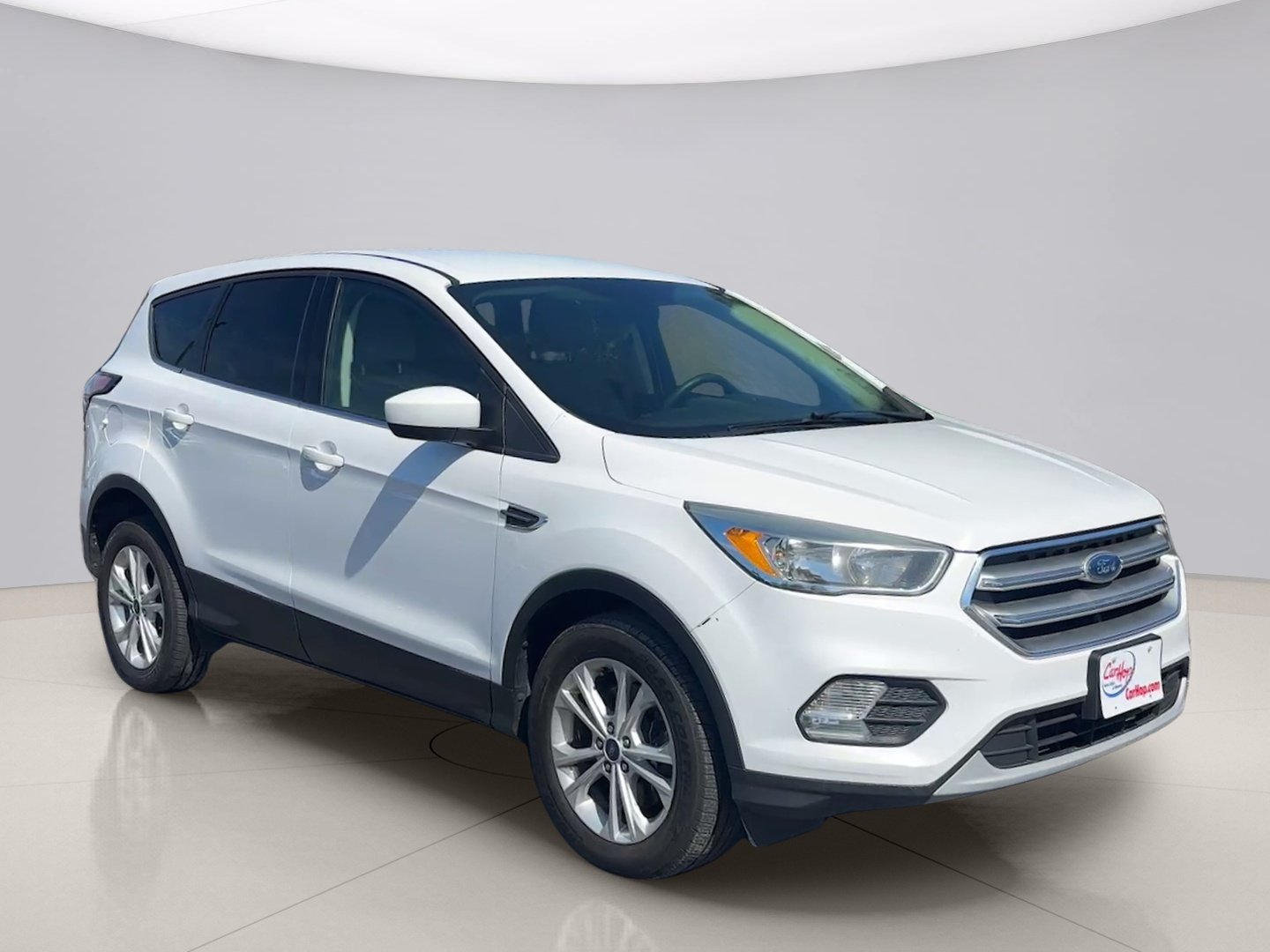 Used 2017 White Ford SE 4WD image 8