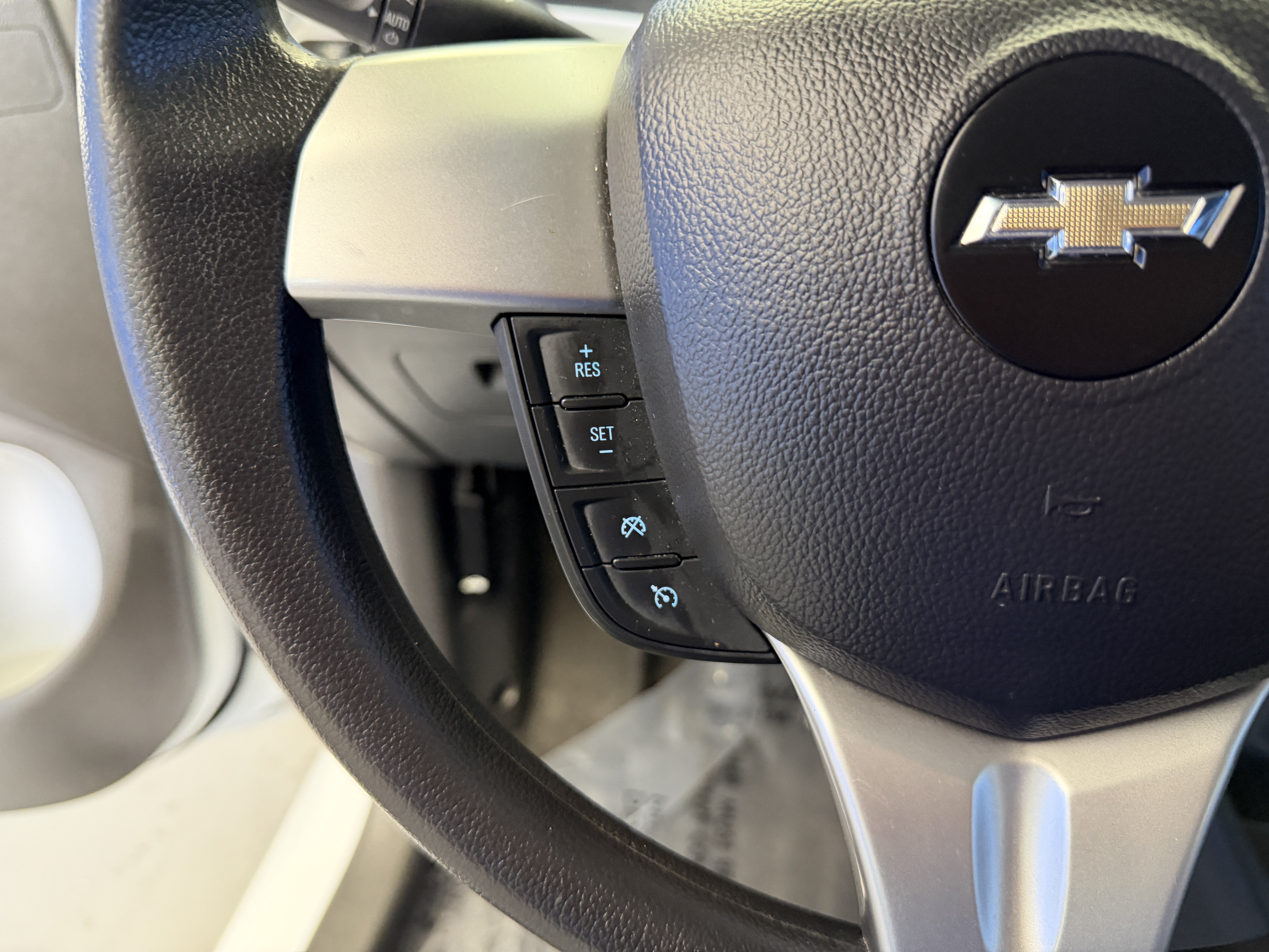 Used 2015 Summit White Chevrolet LT image 14