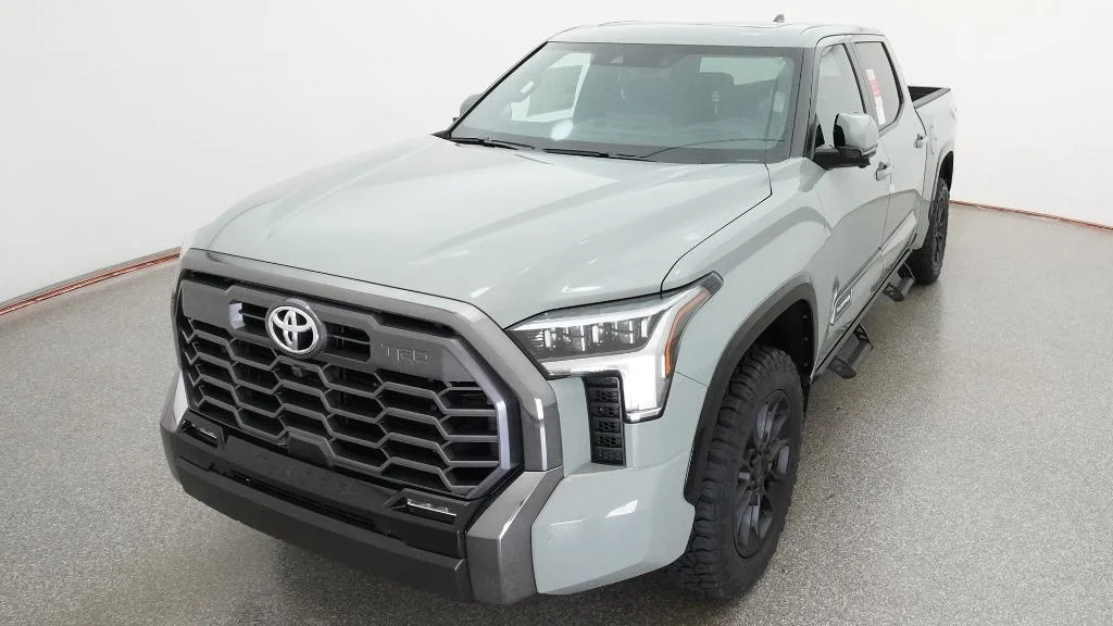 New 2026 Lunar Rock Toyota Platinum image 21