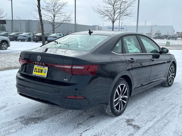 2025 Volkswagen Jetta SE - Photo 6