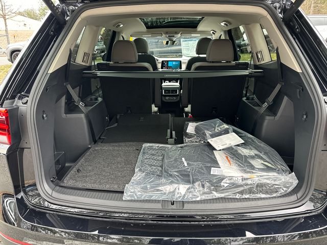 New 2026 Black Volkswagen 2.0T SEL image 34
