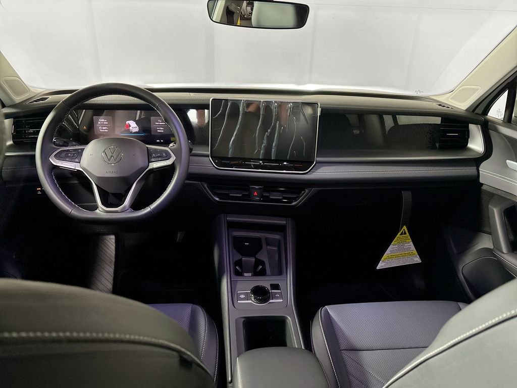 New 2026 Opal White Pearl Volkswagen SE image 12