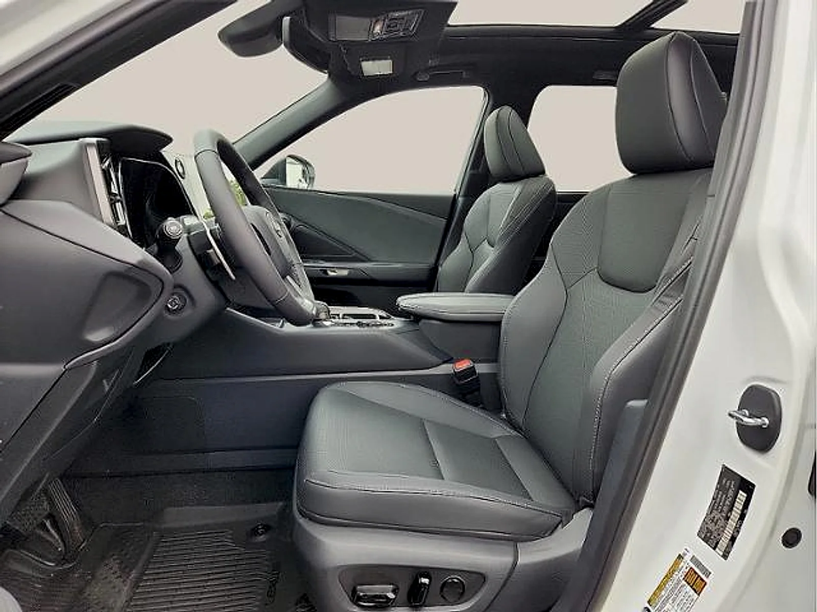 Certified Used 2024 Wind Chill Pearl Lexus  image 5