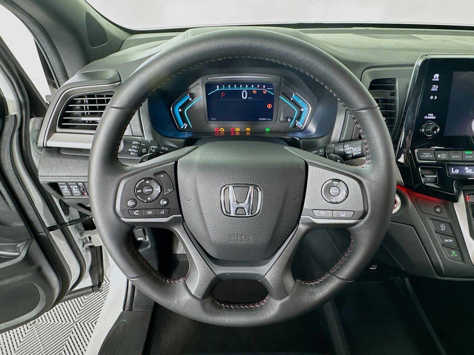 Used 2024 Platinum White Pearl Honda Sport image 13
