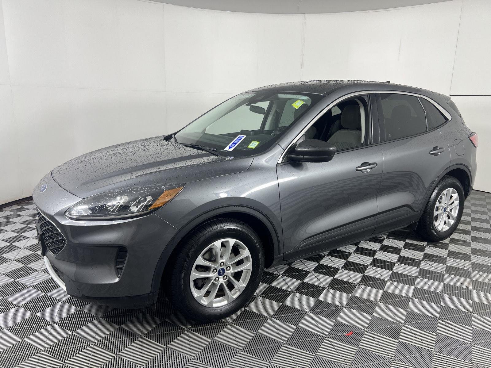 Used 2022 Carbonized Gray Ford SE image 8