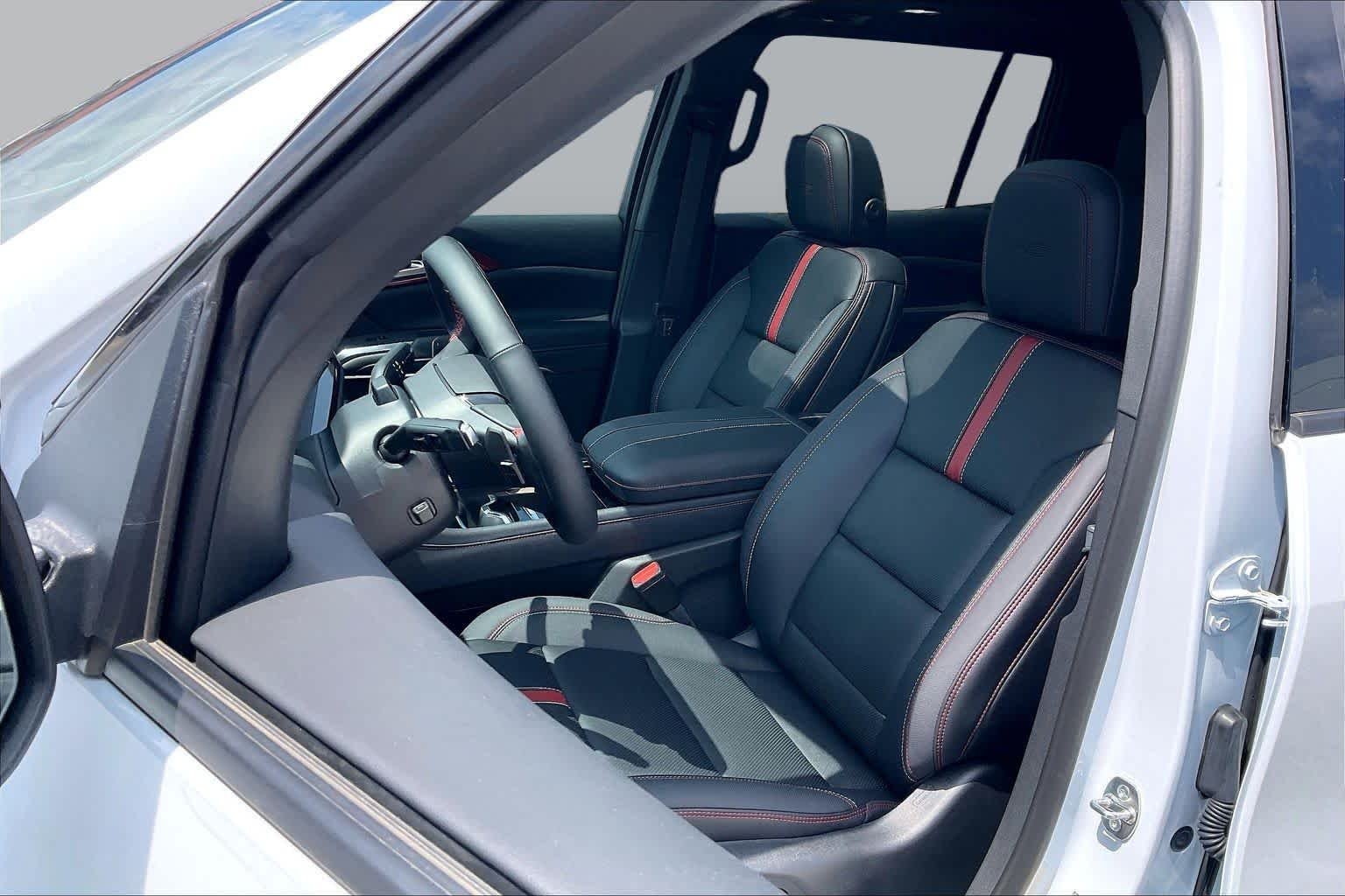 2026 Chevrolet Silverado 1500 Custom Trail Boss - Photo 9