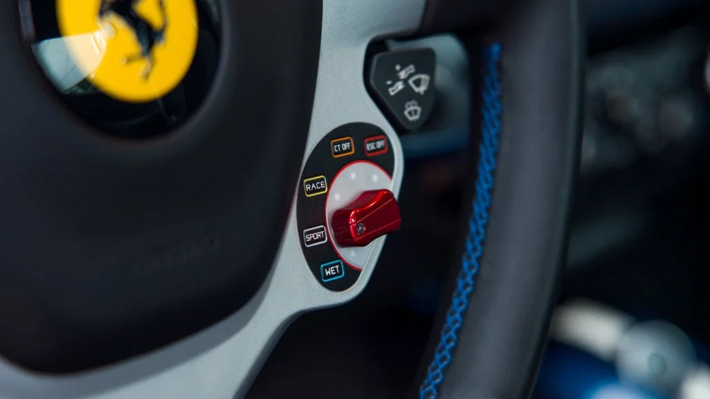 Used 2017 Blu Swaters Ferrari Berlinetta image 20