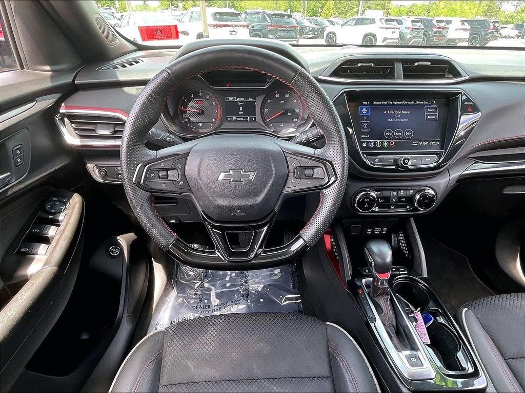 Used 2023 Summit White Chevrolet RS image 16