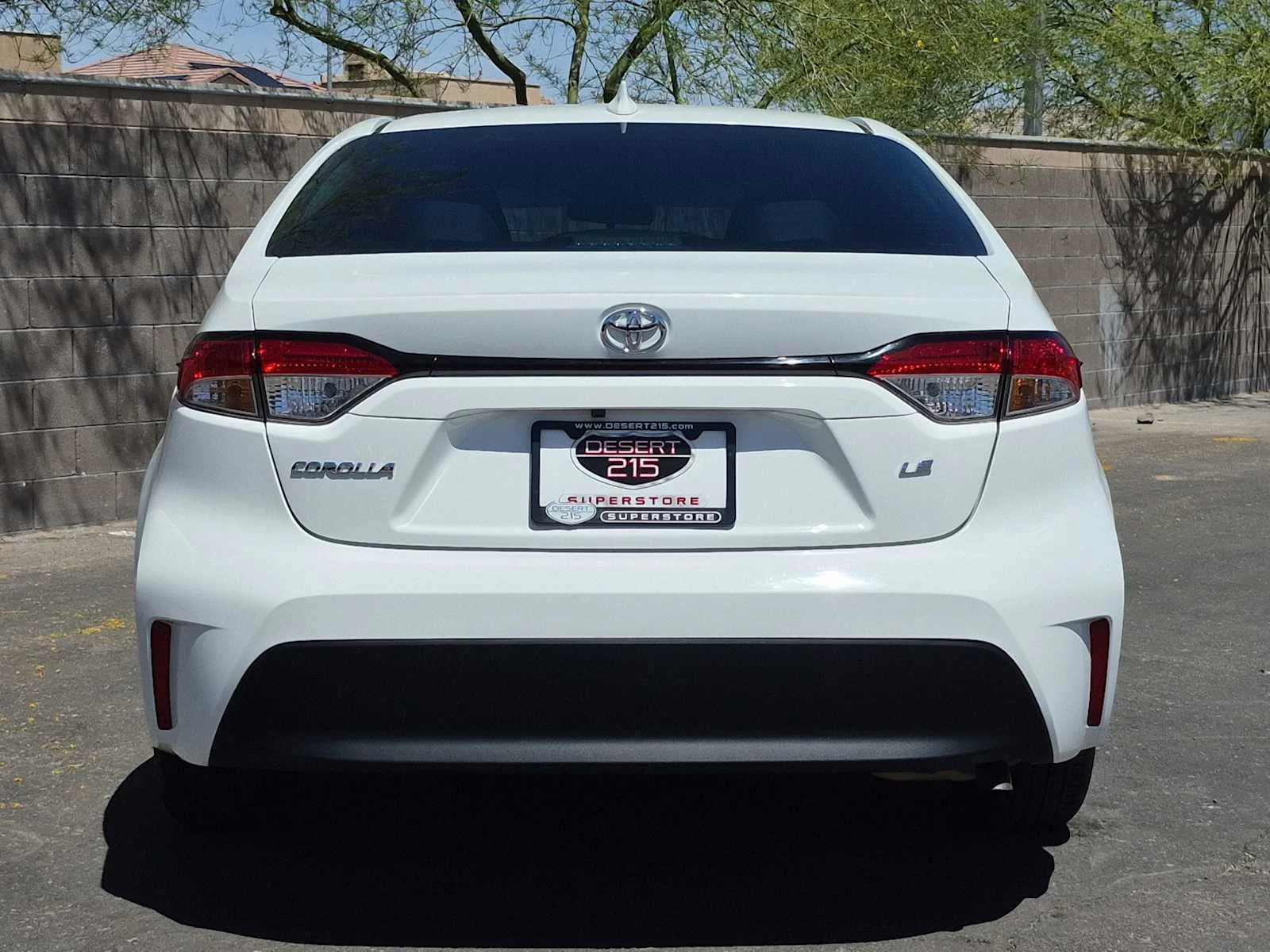 Used 2024 Ice Cap Toyota LE image 8