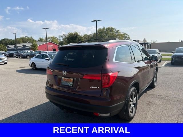 Used 2017 Red Honda EX-L image 23