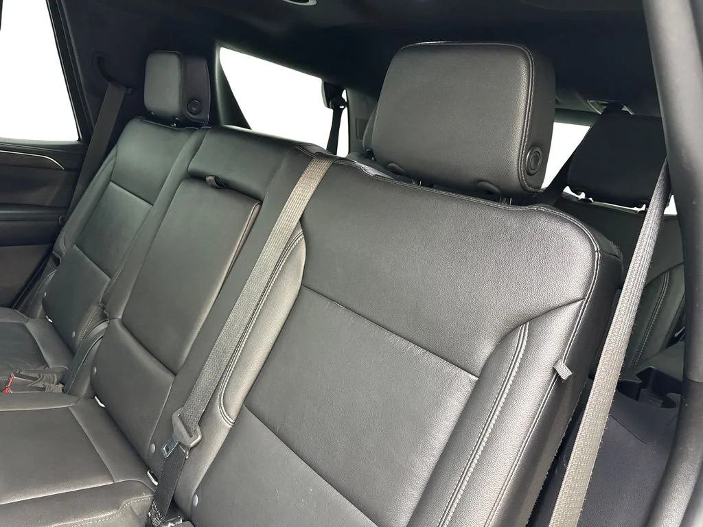 Used 2021 Gray Chevrolet LT image 34