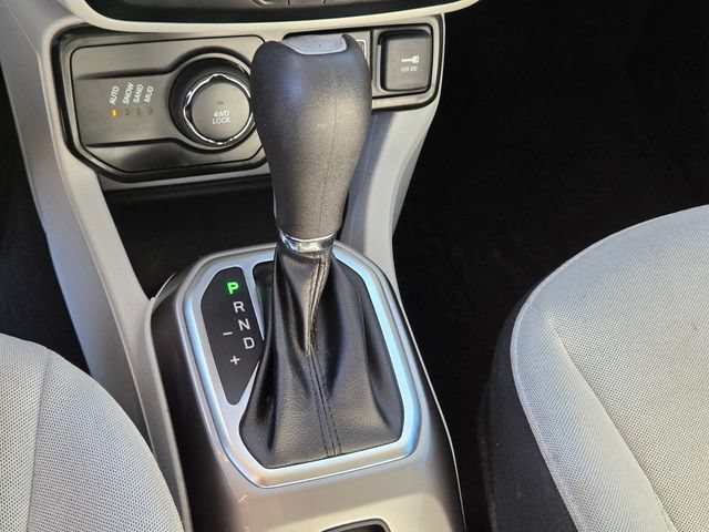 2022 Jeep Renegade Latitude - Photo 23