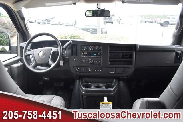 2025 Chevrolet Express Cargo Work Van - Photo 3