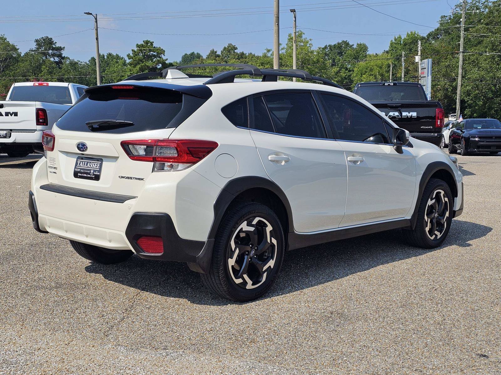 Used 2021 Crystal White Pearl Subaru Limited image 8