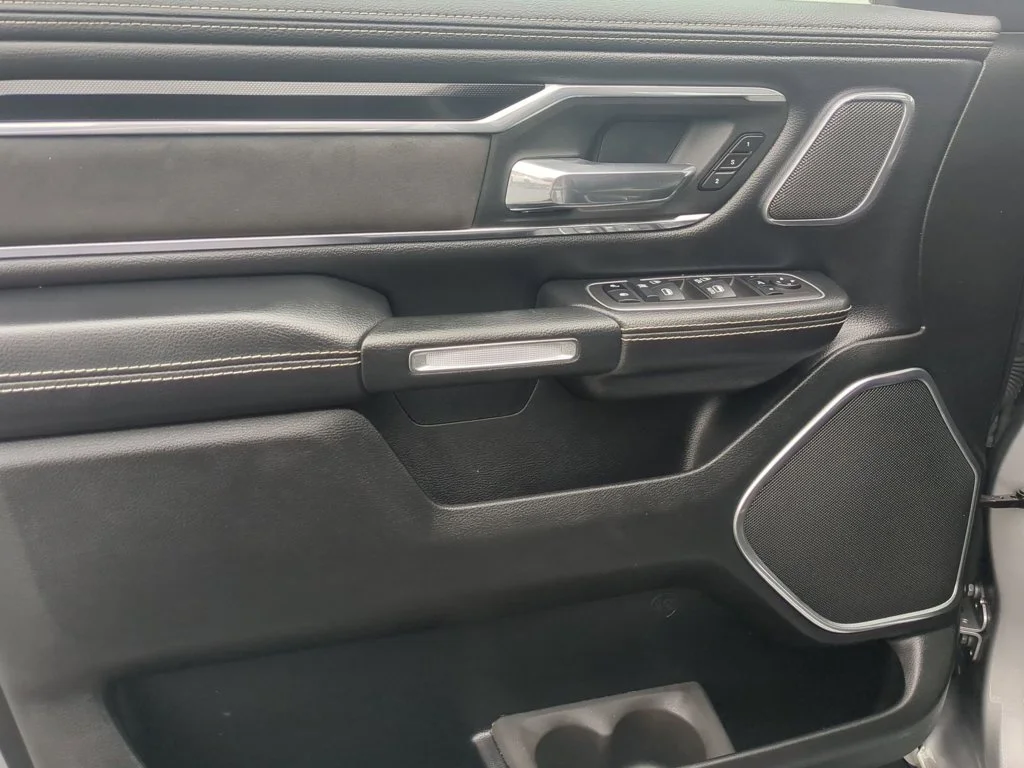 Used 2022 Billet Silver Metallic Clearcoat Ram Laramie image 11