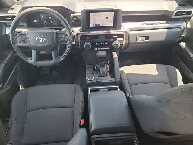Used 2024  Toyota SR5 image 28