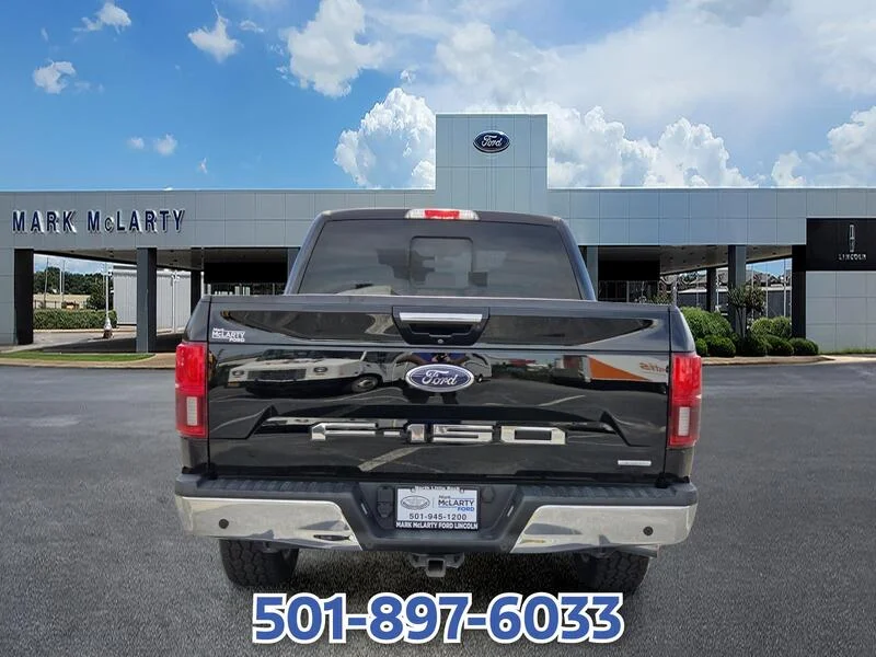 Used 2018 Shadow Black FORD LARIAT 4WD SUPERCREW 5.5