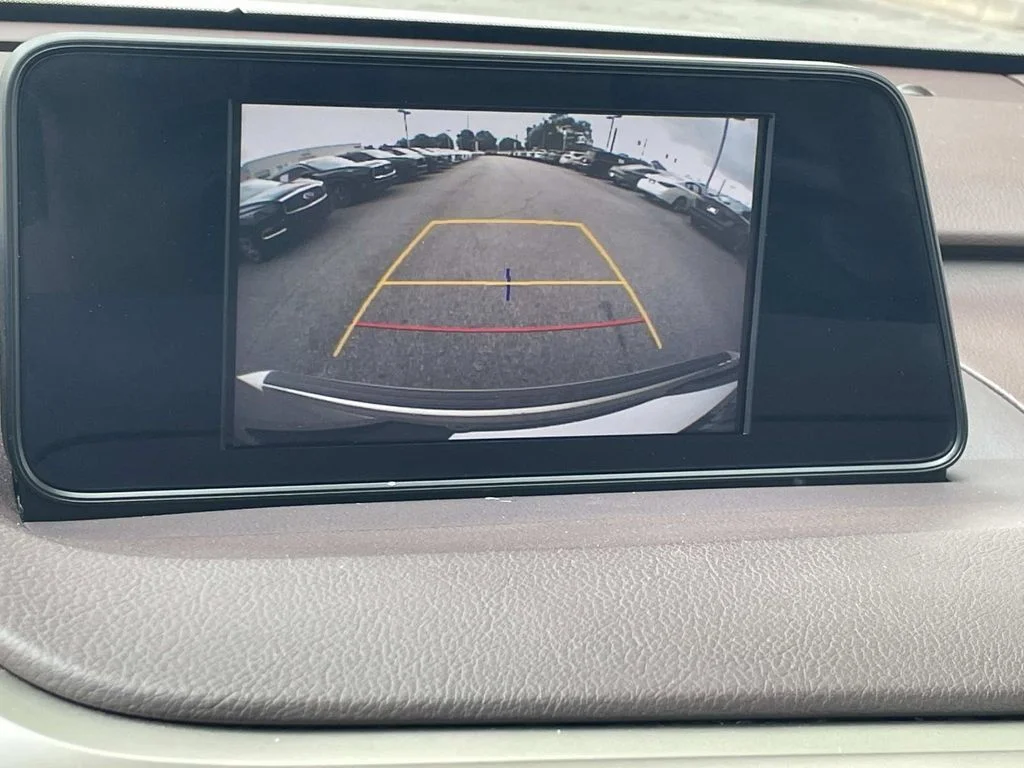 Used 2019 Beige Lexus 350 image 16