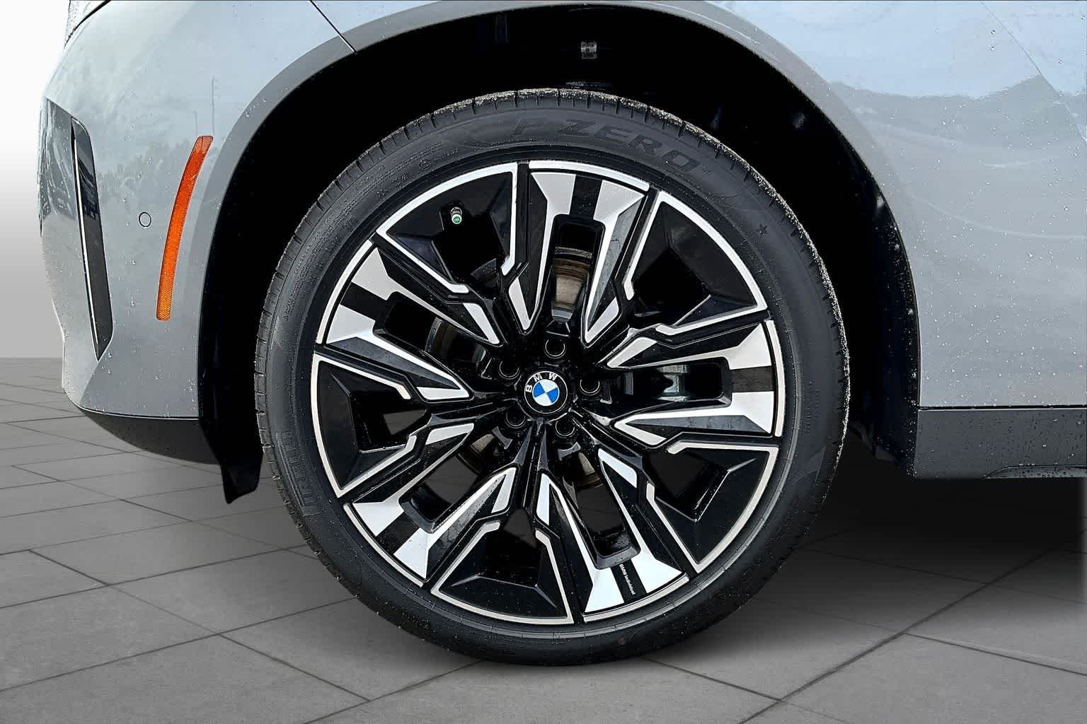 2026 BMW X3 30 - Photo 11