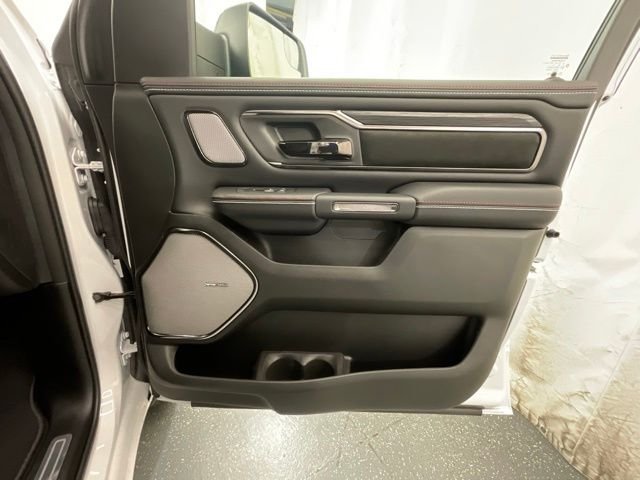 New 2026 Bright White Clear-Coat Exterior Paint RAM Laramie image 22