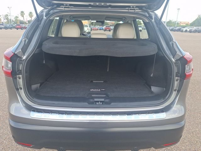 Certified Used 2022 Gray Nissan SL image 22