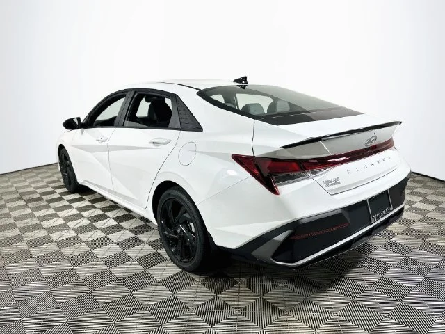 New 2026 White Hyundai SEL Sport image 5