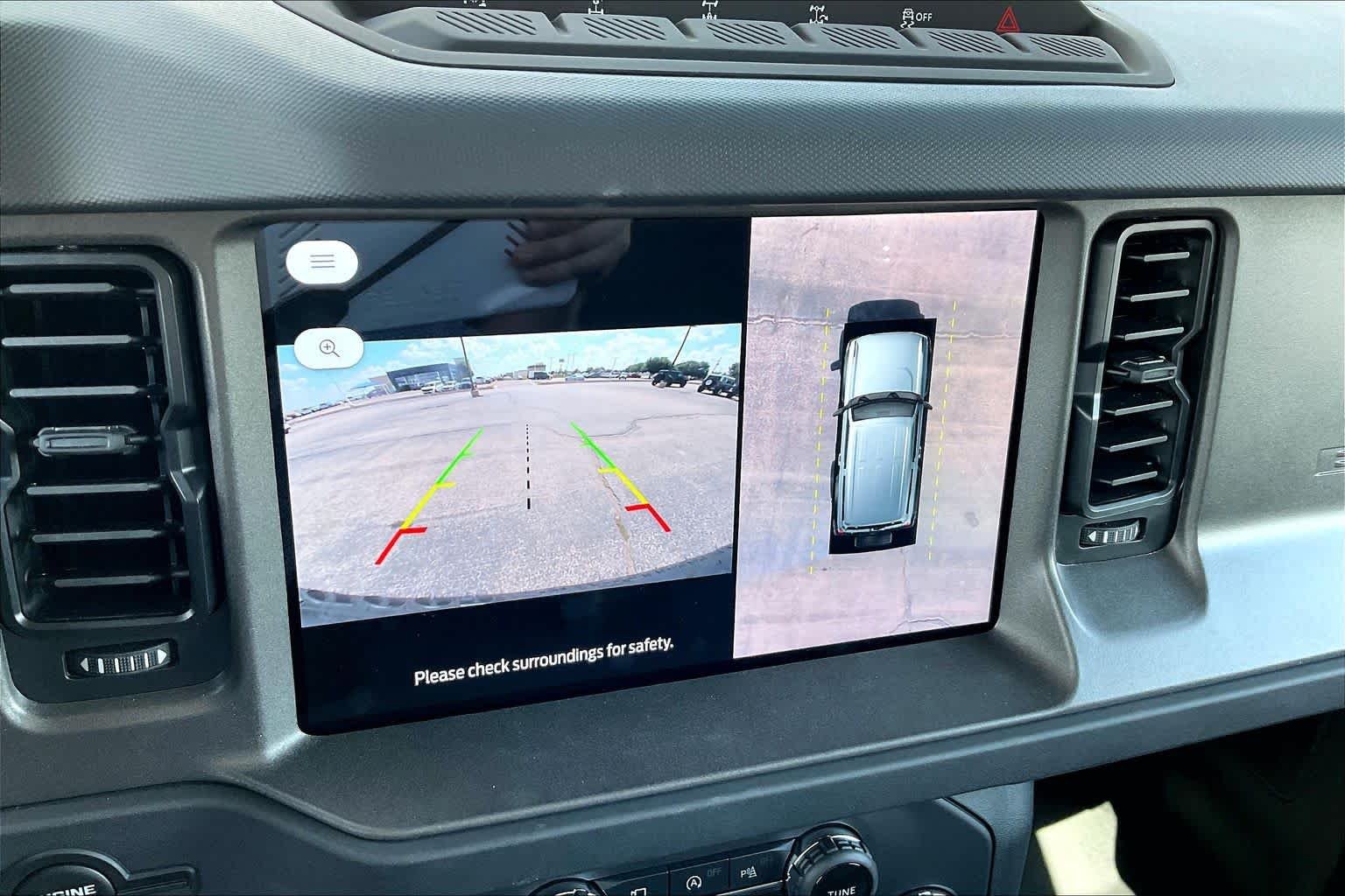 New 2026 Desert Sand Ford Badlands® image 17