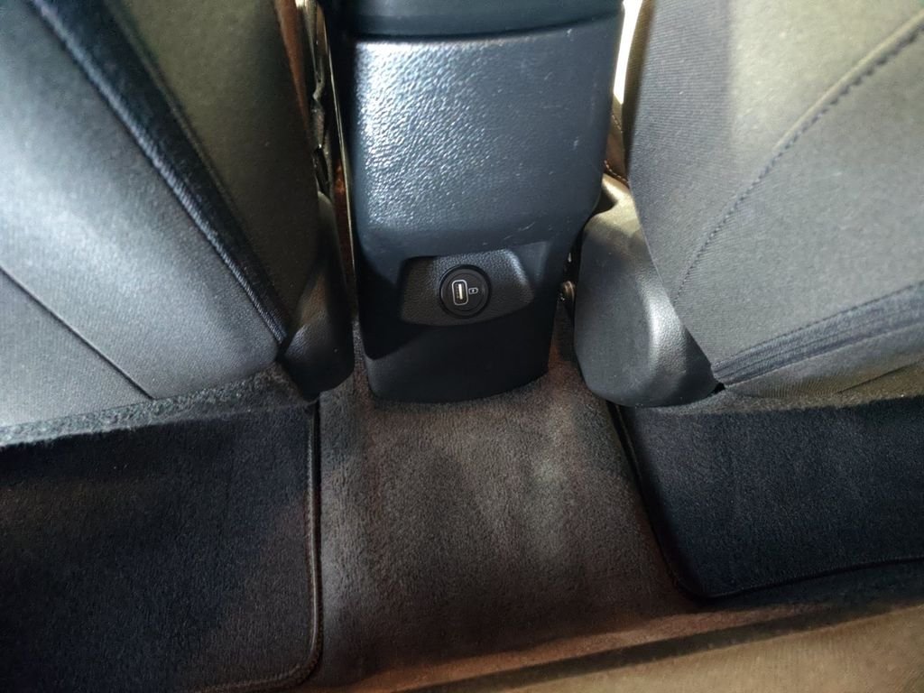 Certified Used 2022 Blue Kia S image 30