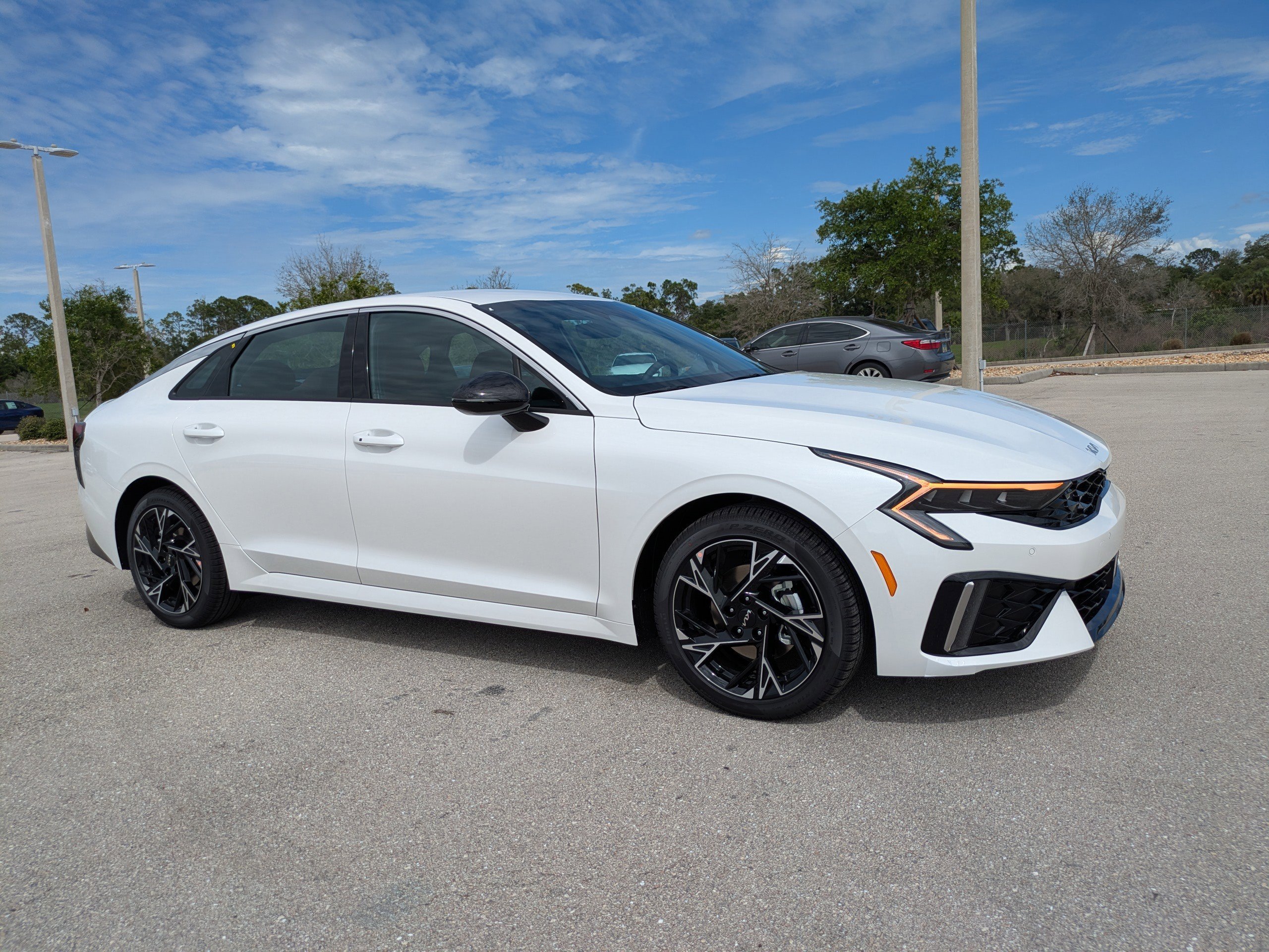 New 2026 Snow White Pearl Kia GT-Line FWD image 2