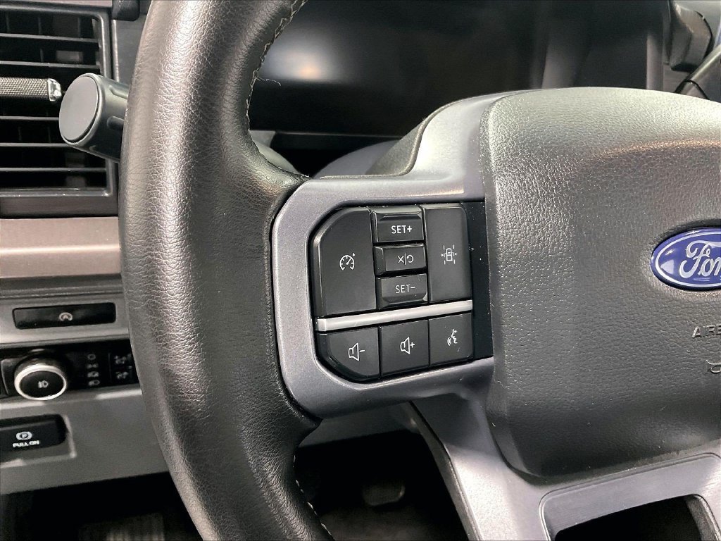 Used 2025 White Ford XLT image 22