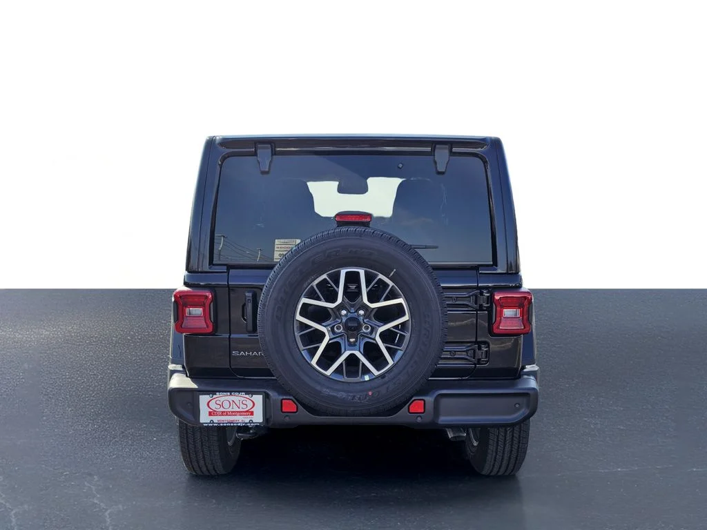 New 2026 Black Clear-Coat Exterior Paint Jeep Sahara image 10