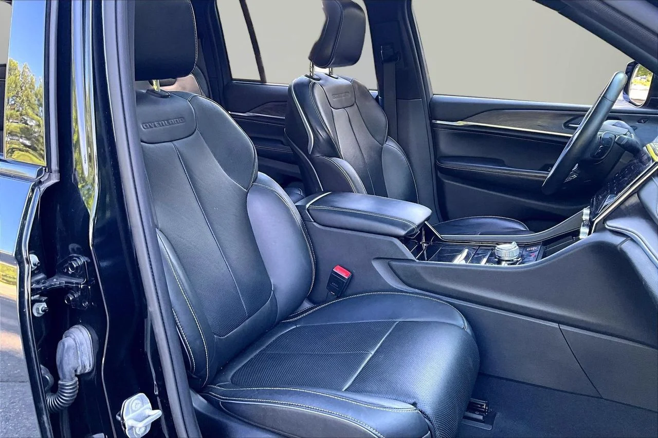 Certified Used 2023 Black Jeep Overland image 23
