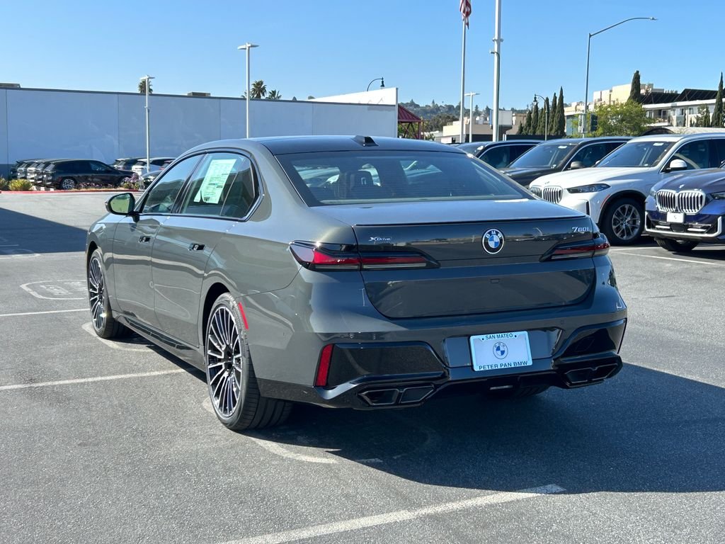 2025 Bmw 760i 760i xDrive photo 3