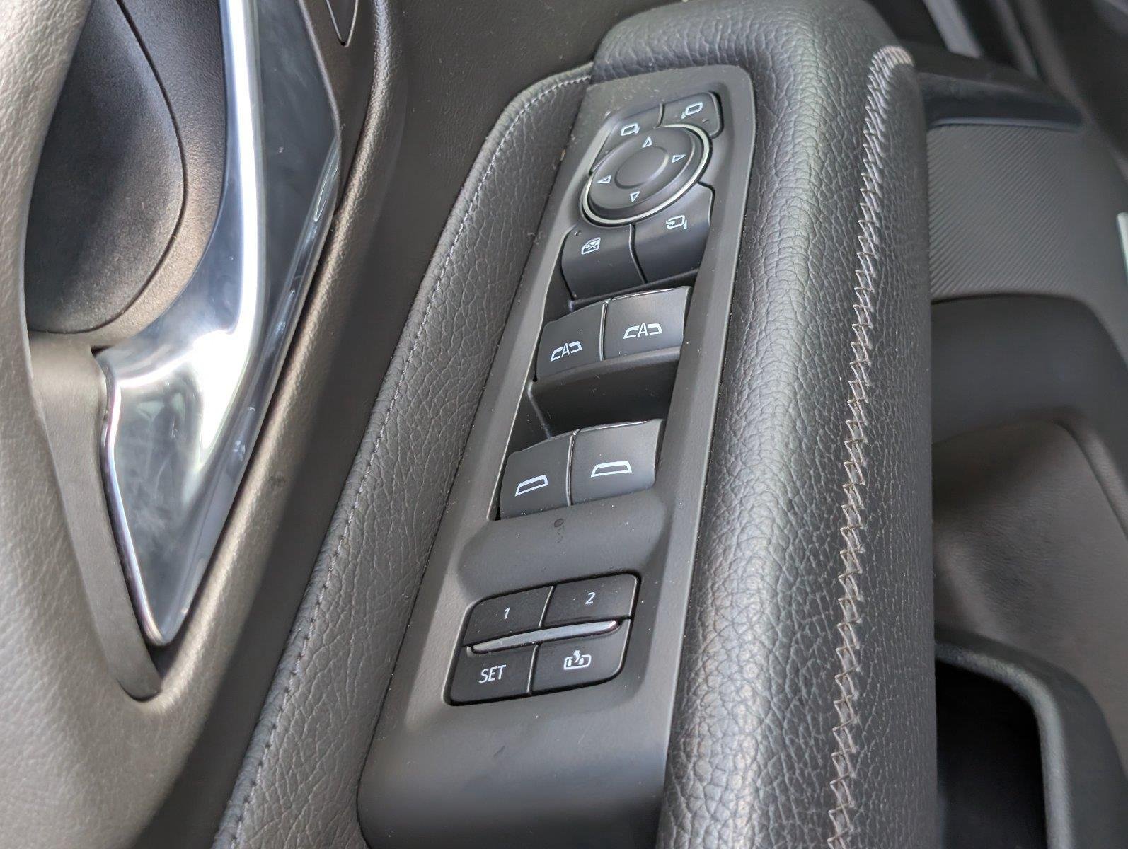 Used 2023 STERLING METALLIC GMC Denali image 19