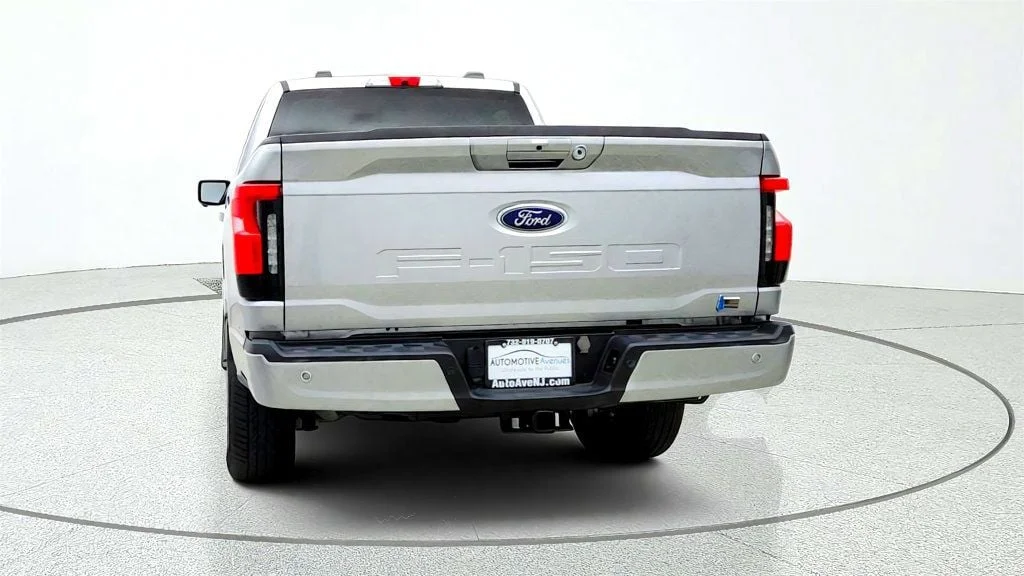 Used 2023 Iconic Silver Metallic Ford XLT 4WD SuperCrew 5.5
