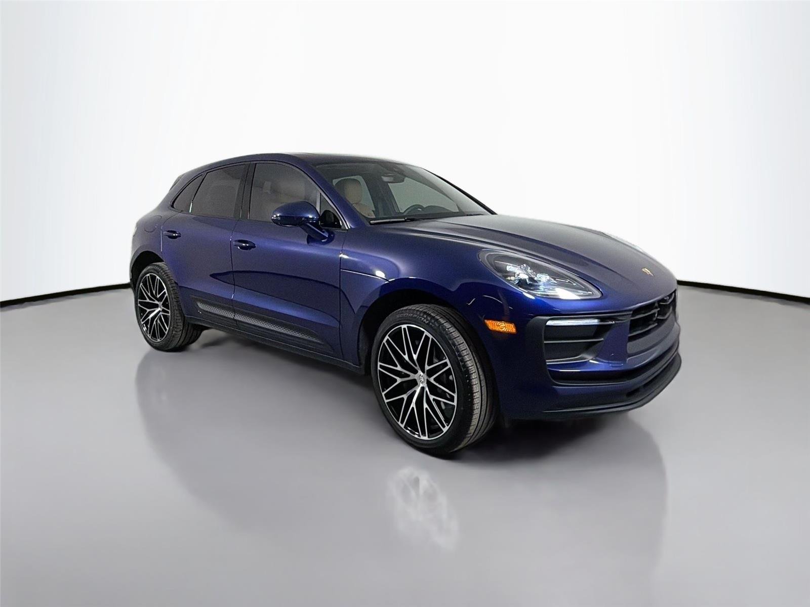 New 2026 Gentian Blue Metallic Porsche T image 35