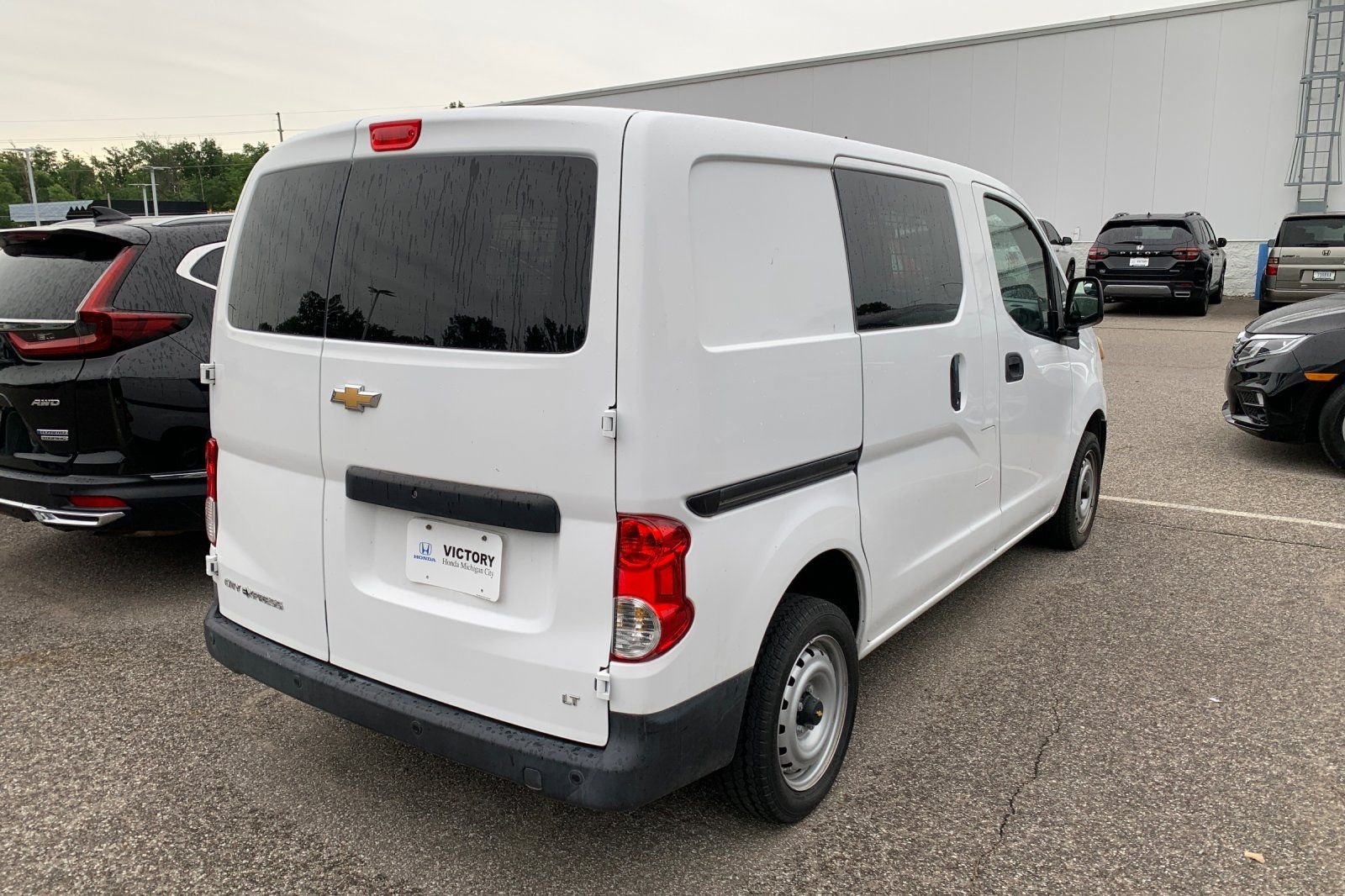 Used 2017 White Chevrolet 1LT image 3