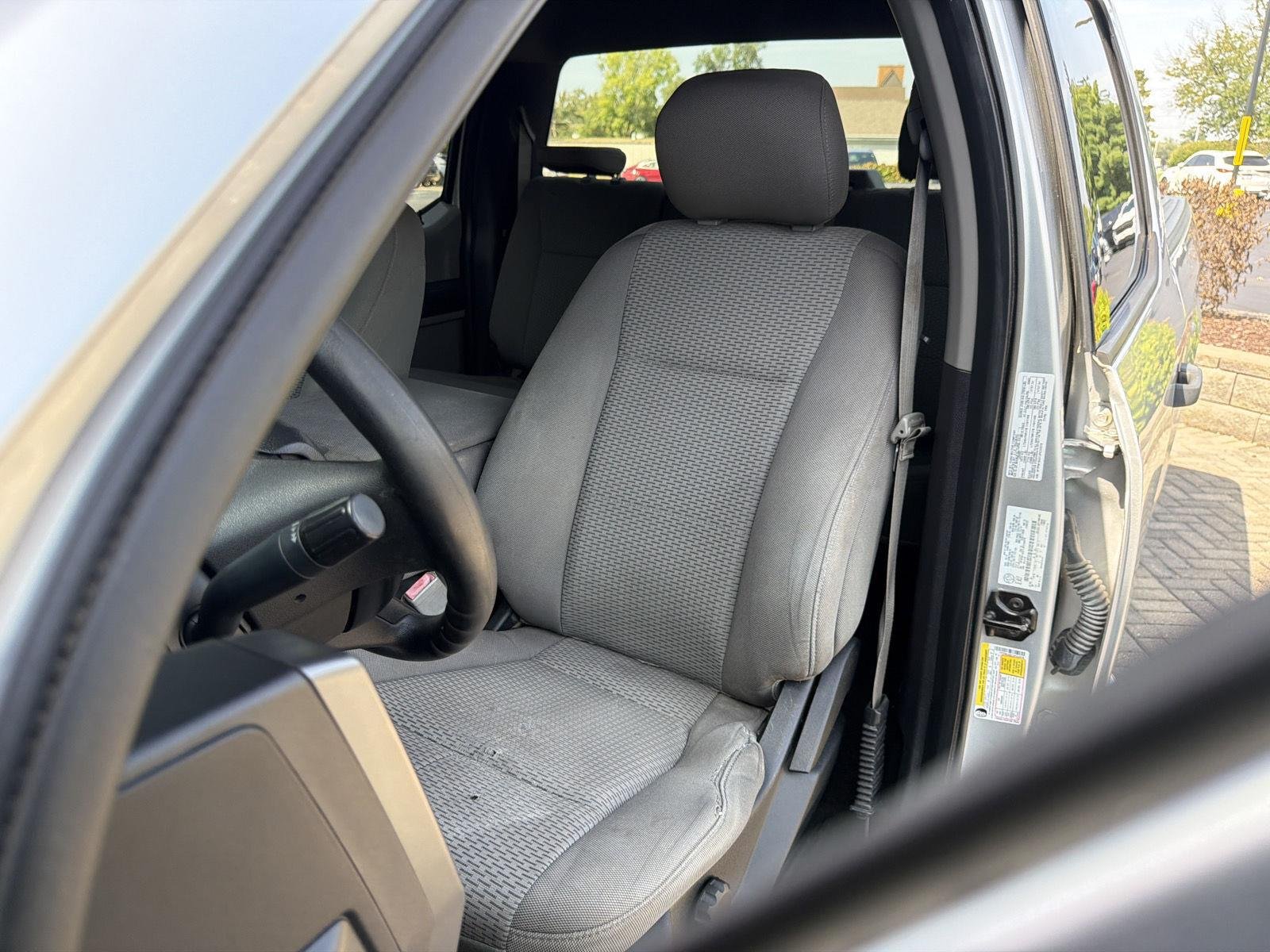 Used 2018 Ingot Silver Metallic Ford XLT image 16