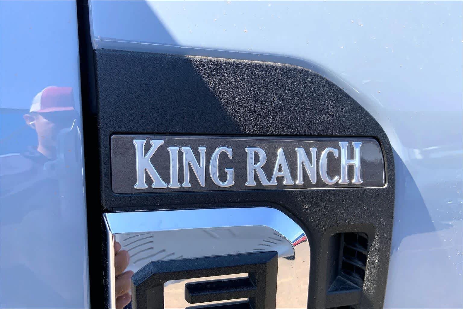 Used 2024 Glacier Gray Metallic Tri-Coat Ford King Ranch image 9
