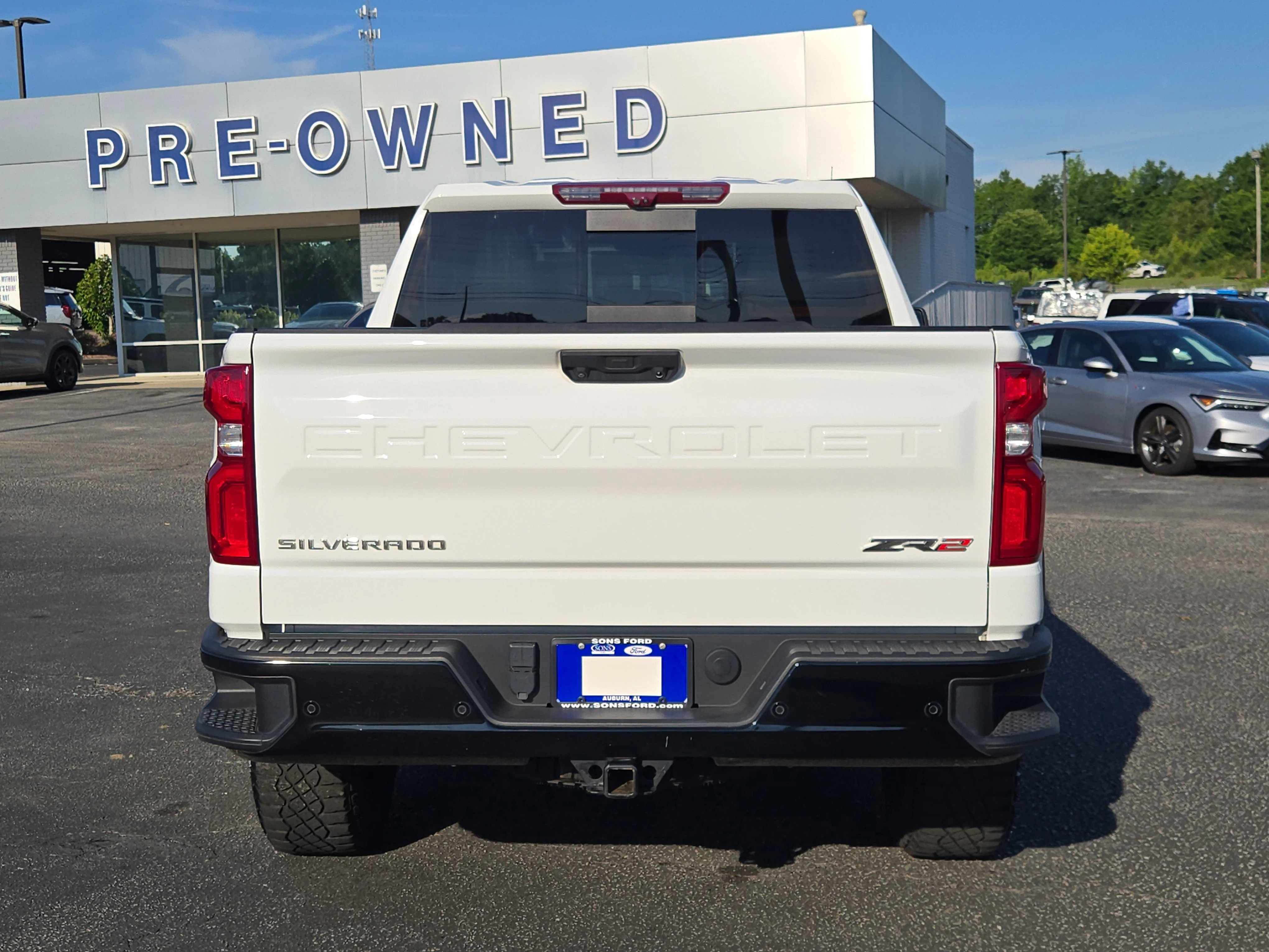 Used 2024 Summit White Chevrolet ZR2 image 7