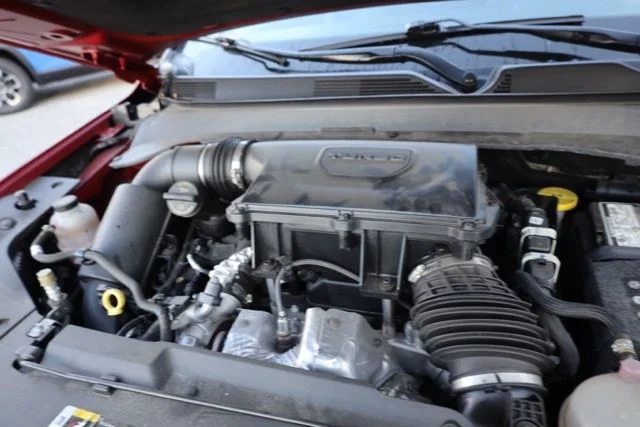 Used 2025 Red Jeep Limited image 39